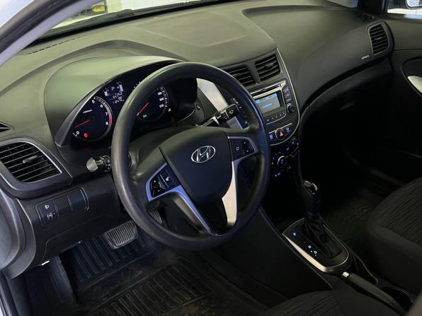 Hyundai Solaris I Рестайлинг с пробегом 2016 года, цена 1 099 000 рублей, 112414 км, седан, Автокод Объявления