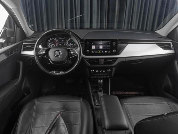 Skoda Rapid II с пробегом 2021 года, цена 1 979 000 рублей, 87413 км, лифтбек, Автокод Объявления