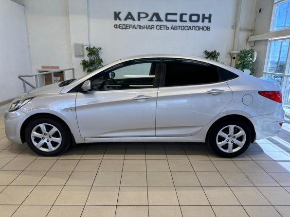 Hyundai Solaris I с пробегом 2011 года, цена 799 000 рублей, 111709 км, седан, Автокод Объявления