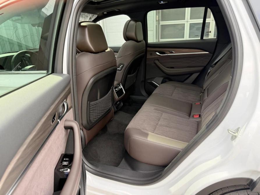 Geely Monjaro I Ростов-на-Дону  - изображение 30