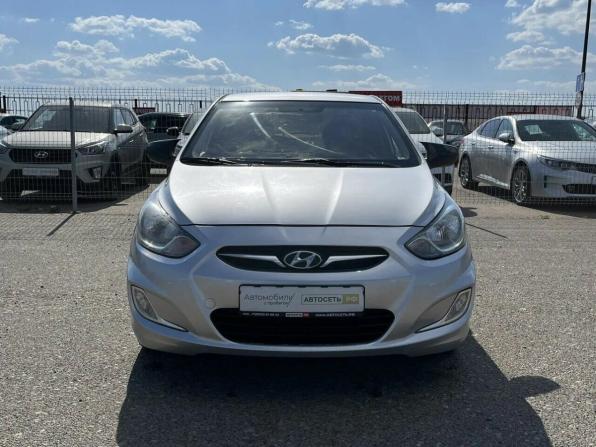 Hyundai Solaris I с пробегом 2012 года, цена 620 060 рублей, 211277 км, седан, Автокод Объявления