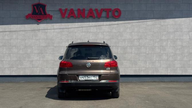 Volkswagen Tiguan I Рестайлинг с пробегом 2014 года, цена 1 297 000 рублей, 181200 км, внедорожник, Автокод Объявления
