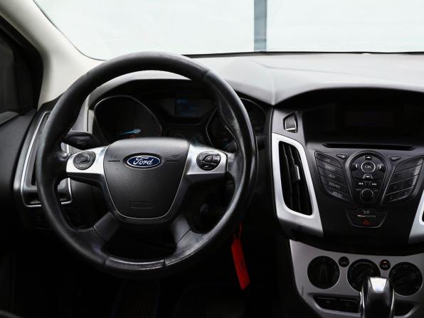 Ford Focus III с пробегом 2011 года, цена 699 000 рублей, 379400 км, седан, Автокод Объявления