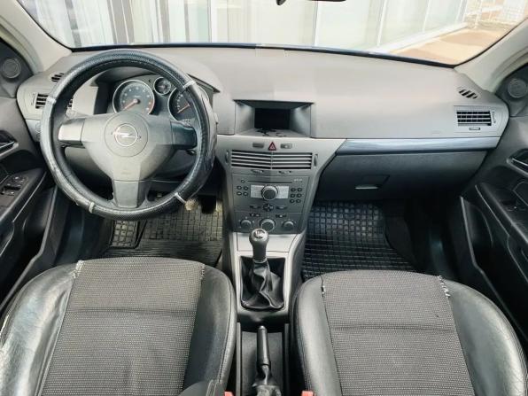 Opel Astra H с пробегом 2004 года, цена 359 000 рублей, 242500 км, хэтчбек, Автокод Объявления