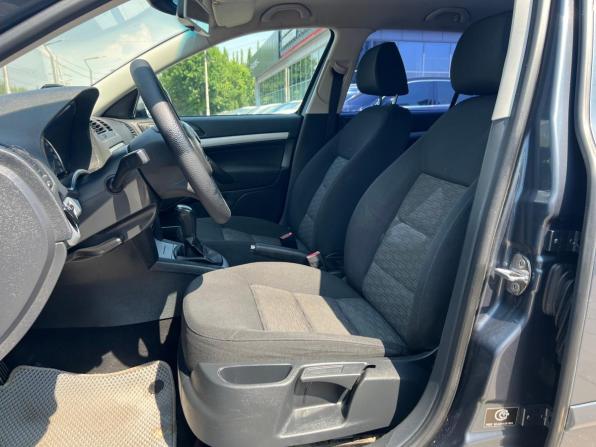 Skoda Octavia II (A5) Рестайлинг с пробегом 2011 года, цена 695 000 рублей, 218165 км, универсал, Автокод Объявления