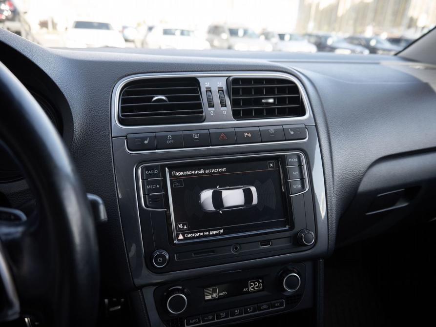 Volkswagen Polo V Рестайлинг Казань  - изображение 9