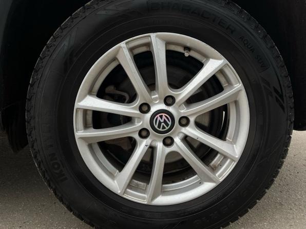 Volkswagen Tiguan I Рестайлинг с пробегом 2013 года, цена 1 060 000 рублей, 180000 км, внедорожник, Автокод Объявления