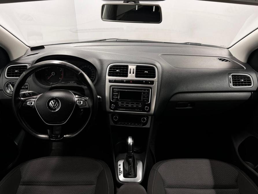 Volkswagen Polo V Рестайлинг Санкт-Петербург  - изображение 11