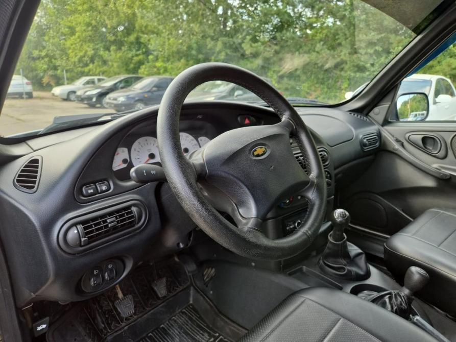 Chevrolet Niva I Саратов  - изображение 23