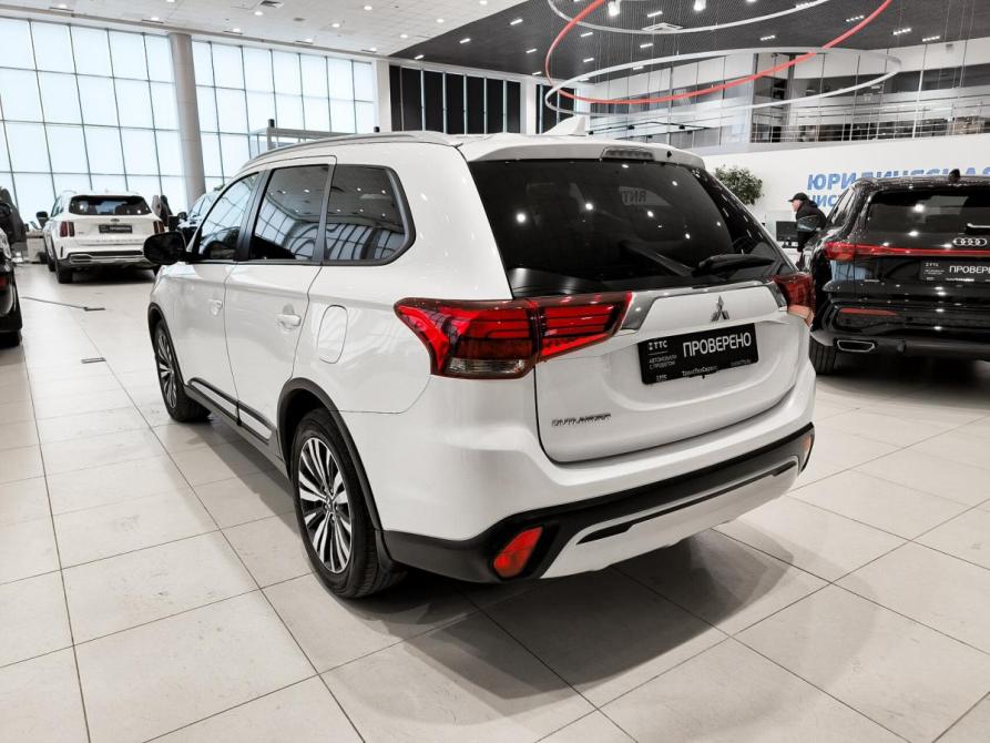 Mitsubishi Outlander III Рестайлинг 3 Казань  - изображение 8