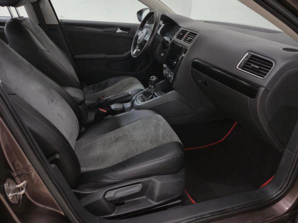 Volkswagen Jetta VI Рестайлинг с пробегом 2014 года, цена 1 210 000 рублей, 160124 км, седан, Автокод Объявления
