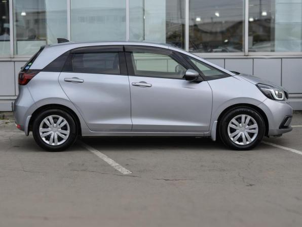 Honda Fit IV с пробегом 2020 года, цена 1 350 000 рублей, 74524 км, хэтчбек, Автокод Объявления