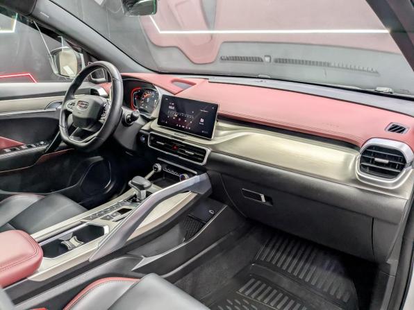 Geely Coolray I с пробегом 2023 года, цена 1 915 000 рублей, 24508 км, внедорожник, Автокод Объявления