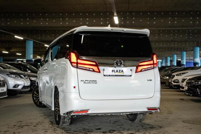 Toyota Alphard III Рестайлинг с пробегом 2019 года, цена 4 699 000 рублей, 128140 км, минивэн, Автокод Объявления