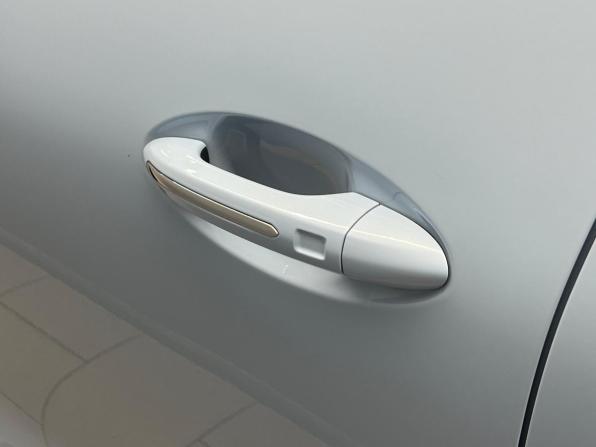 Omoda C5 I с пробегом 2023 года, цена 1 737 000 рублей, 57056 км, внедорожник, Автокод Объявления