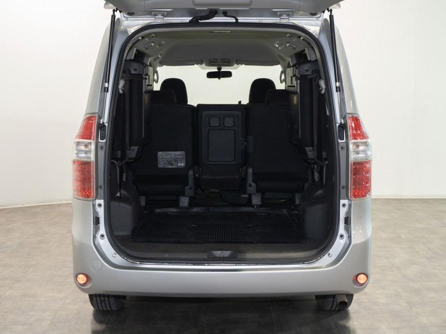 Toyota Noah II (R70) Чита  - изображение 16