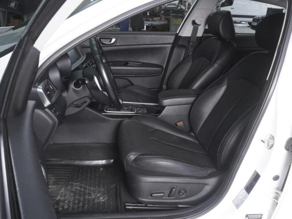 Kia Optima IV Рестайлинг с пробегом 2019 года, цена 2 499 000 рублей, 47068 км, седан, Автокод Объявления