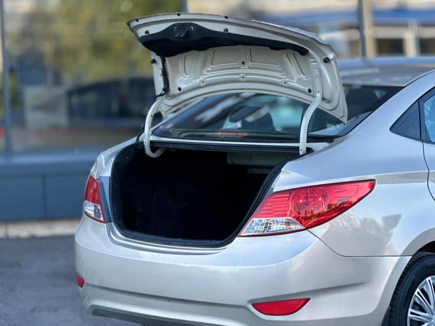 Hyundai Solaris I Архангельск  - изображение 8
