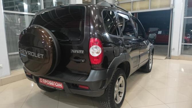 Chevrolet Niva I Рестайлинг с пробегом 2011 года, цена 354 000 рублей, 109000 км, внедорожник, Автокод Объявления
