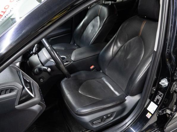 Toyota Camry VIII (XV70) с пробегом 2018 года, цена 2 269 000 рублей, 195574 км, седан, Автокод Объявления