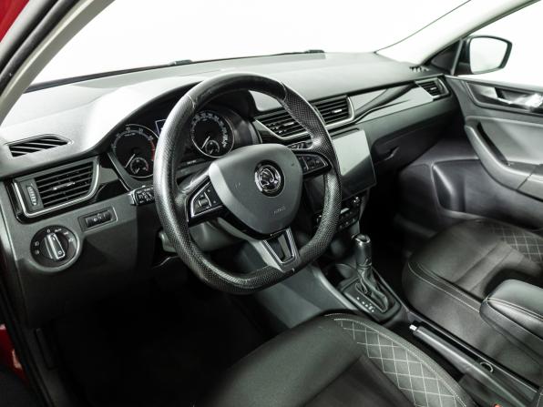 Skoda Rapid I Рестайлинг с пробегом 2017 года, цена 1 449 700 рублей, 74233 км, лифтбек, Автокод Объявления