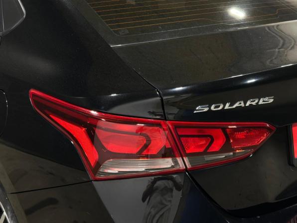 Hyundai Solaris II с пробегом 2017 года, цена 1 040 000 рублей, 133852 км, седан, Автокод Объявления