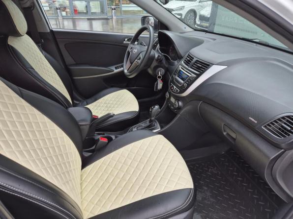 Hyundai Solaris I Рестайлинг с пробегом 2015 года, цена 1 060 000 рублей, 100591 км, седан, Автокод Объявления