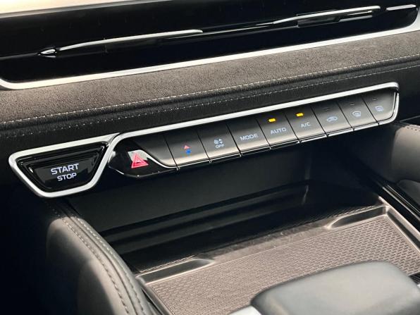 Geely Monjaro I с пробегом 2024 года, цена 3 529 000 рублей, 45276 км, внедорожник, Автокод Объявления