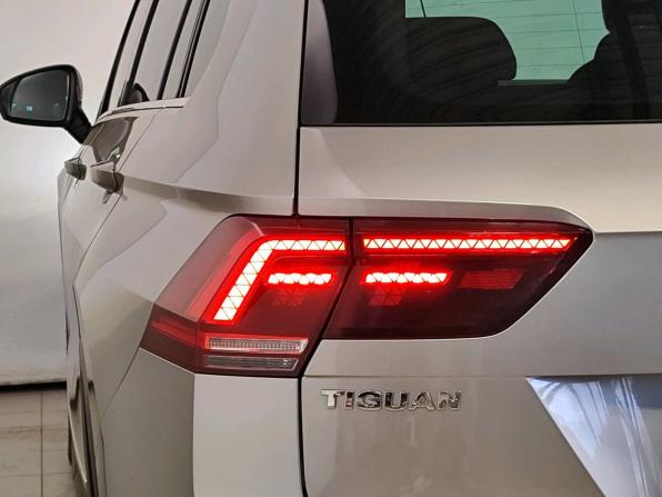 Volkswagen Tiguan II с пробегом 2018 года, цена 2 329 000 рублей, 180135 км, внедорожник, Автокод Объявления
