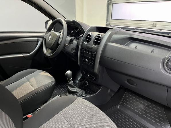 Renault Duster I Рестайлинг с пробегом 2015 года, цена 1 550 000 рублей, 63111 км, внедорожник, Автокод Объявления