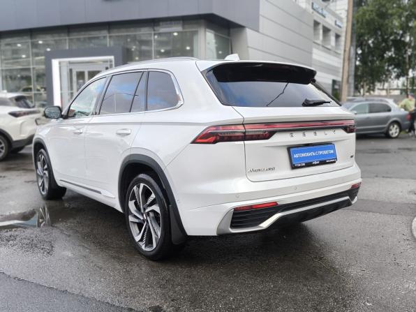 Geely Monjaro I с пробегом 2024 года, цена 3 262 000 рублей, 81829 км, внедорожник, Автокод Объявления