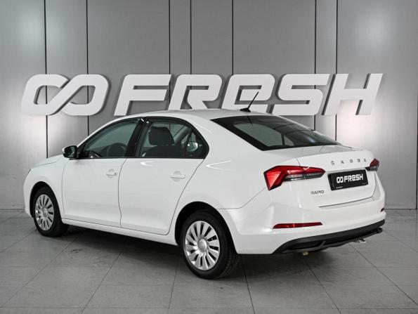 Skoda Rapid II с пробегом 2022 года, цена 1 689 000 рублей, 120227 км, лифтбек, Автокод Объявления