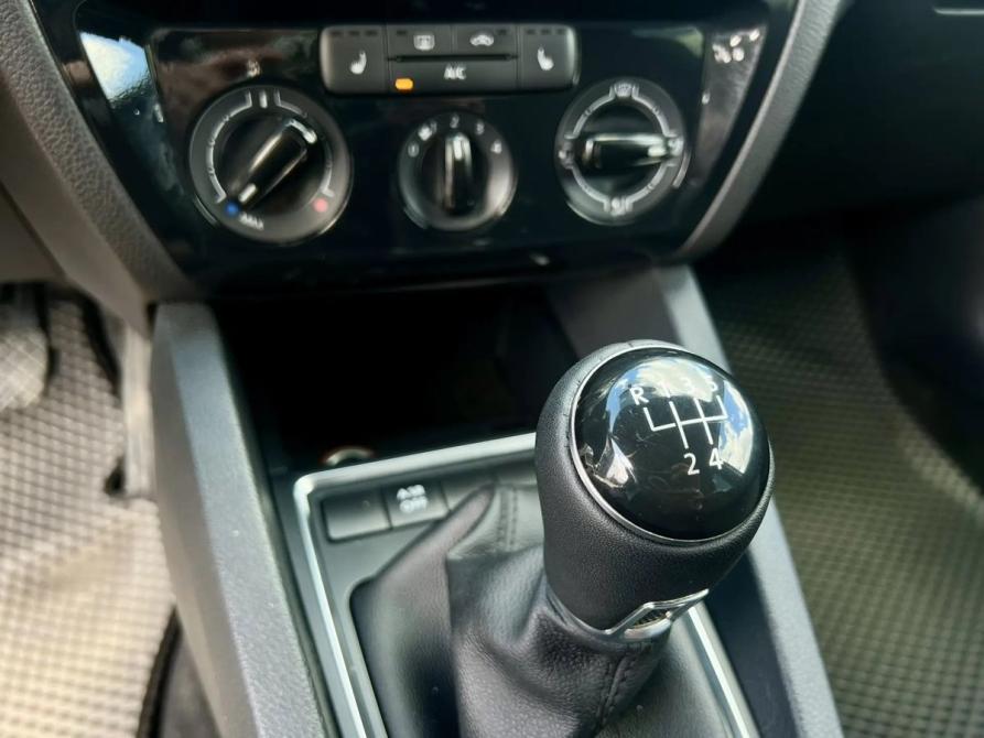 Volkswagen Jetta VI Рестайлинг Волгоград  - изображение 14