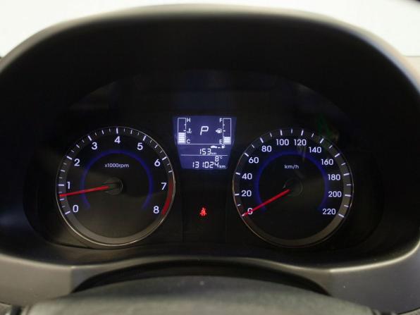 Hyundai Solaris I Рестайлинг с пробегом 2015 года, цена 1 040 000 рублей, 131024 км, седан, Автокод Объявления