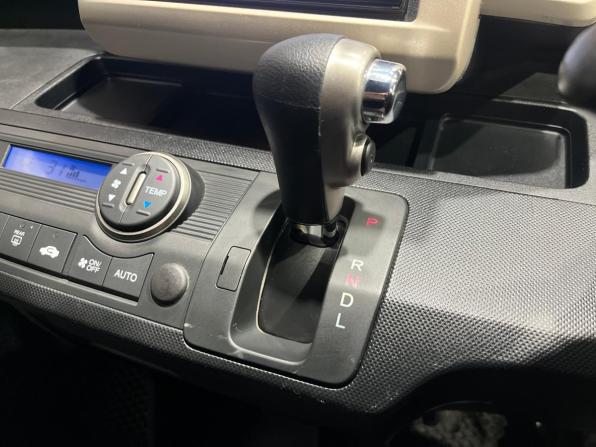 Honda Freed I Рестайлинг с пробегом 2012 года, цена 1 139 000 рублей, 92434 км, компактвэн, Автокод Объявления