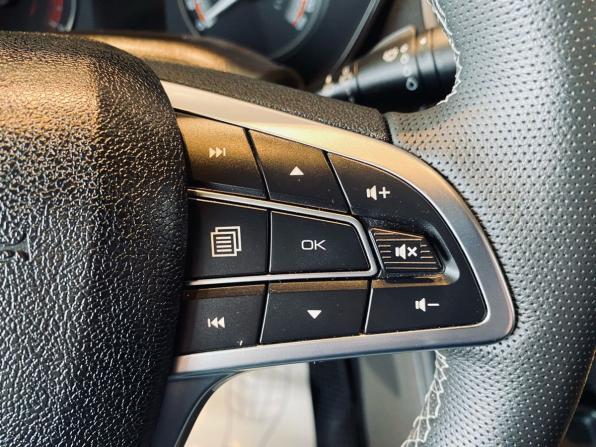 Lada (ВАЗ) Vesta I Рестайлинг (NG) с пробегом 2024 года, цена 1 450 000 рублей, 20000 км, седан, Автокод Объявления