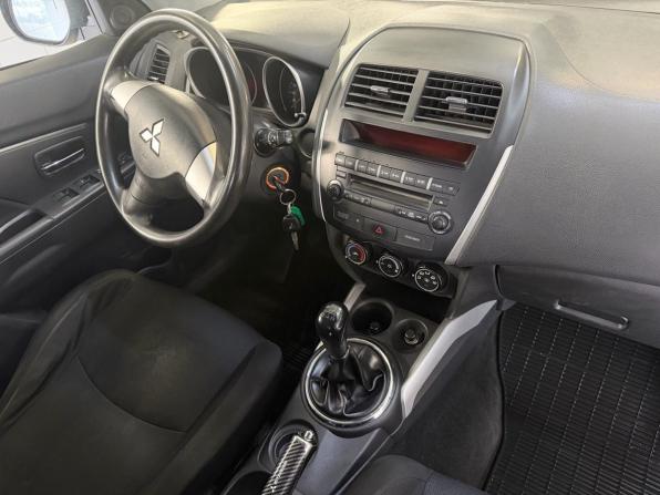 Mitsubishi ASX I с пробегом 2012 года, цена 945 000 рублей, 145000 км, внедорожник, Автокод Объявления