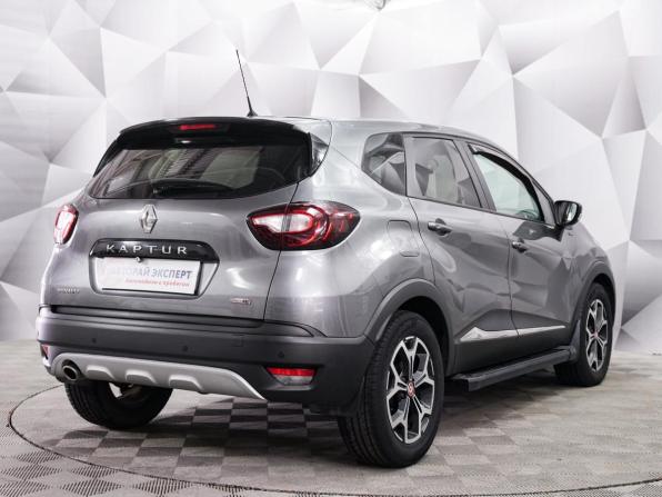 Renault Kaptur I с пробегом 2018 года, цена 1 375 000 рублей, 97586 км, внедорожник, Автокод Объявления
