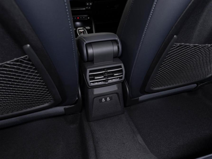 Audi A3 IV (8Y) Рестайлинг Москва  - изображение 14