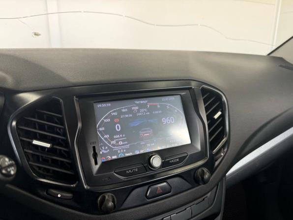 Lada (ВАЗ) Vesta I с пробегом 2017 года, цена 639 000 рублей, 281321 км, седан, Автокод Объявления