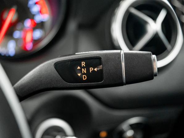 Mercedes-Benz GLA I (X156) с пробегом 2014 года, цена 1 590 000 рублей, 95205 км, внедорожник, Автокод Объявления