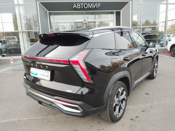Geely Atlas II с пробегом 2024 года, цена 3 013 000 рублей, 30313 км, внедорожник, Автокод Объявления