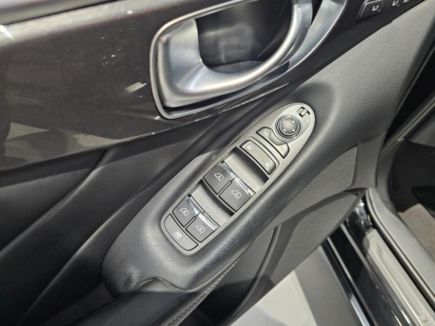 Infiniti Q50 I Москва  - изображение 13