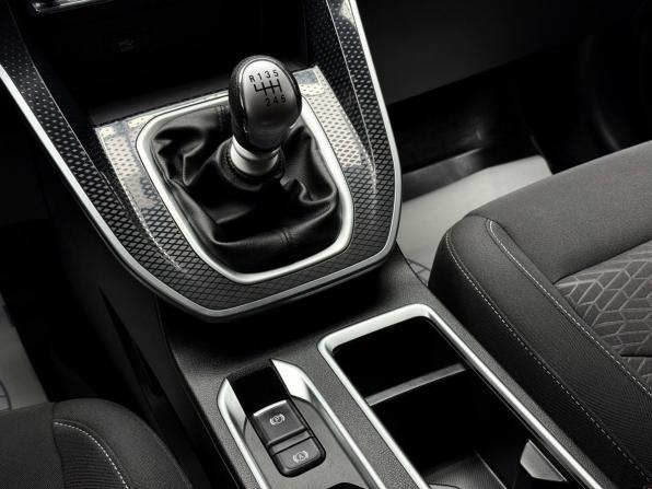Haval M6 II с пробегом 2024 года, цена 1 649 000 рублей, 25828 км, внедорожник, Автокод Объявления