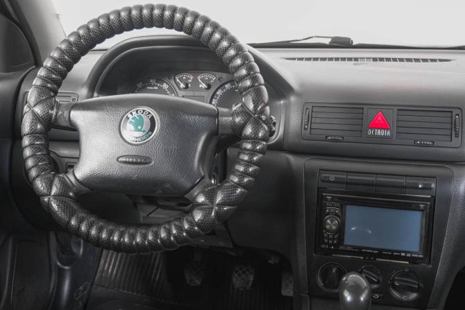 Skoda Octavia I (A4) Рестайлинг с пробегом 2008 года, цена 439 000 рублей, 302000 км, лифтбек, Автокод Объявления
