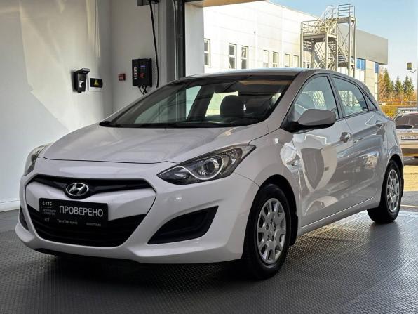 Hyundai i30 II с пробегом 2012 года, цена 950 000 рублей, 118922 км, хэтчбек, Автокод Объявления