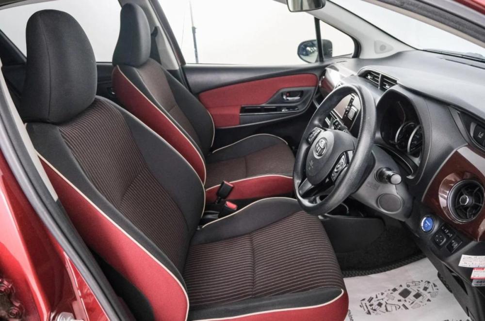 Toyota Vitz III (XP130) Рестайлинг 2 Красноярск  - изображение 8