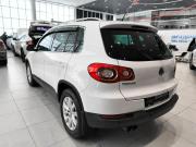 Volkswagen Tiguan I Рестайлинг Казань  - изображение 30