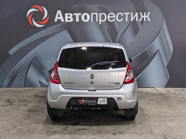 Renault Sandero I с пробегом 2014 года, цена 455 000 рублей, 85170 км, хэтчбек, Автокод Объявления