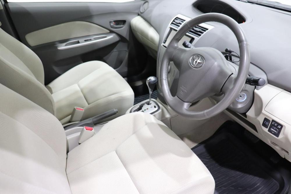 Toyota Belta I Иркутск  - изображение 18